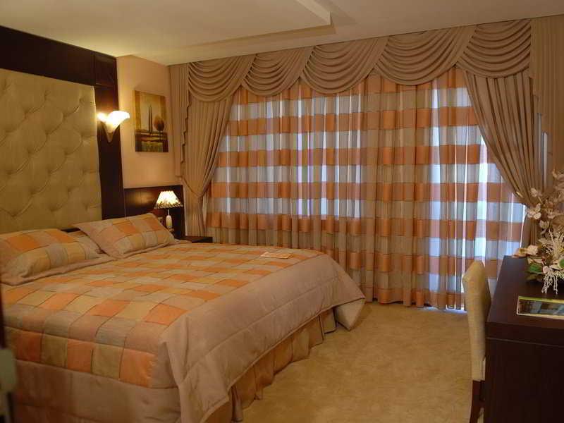 Cukurova Park Hotel Адана Екстериор снимка